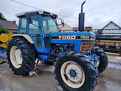 Ford 7910