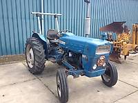 Dimension pneu tracteur ford 2000 #3